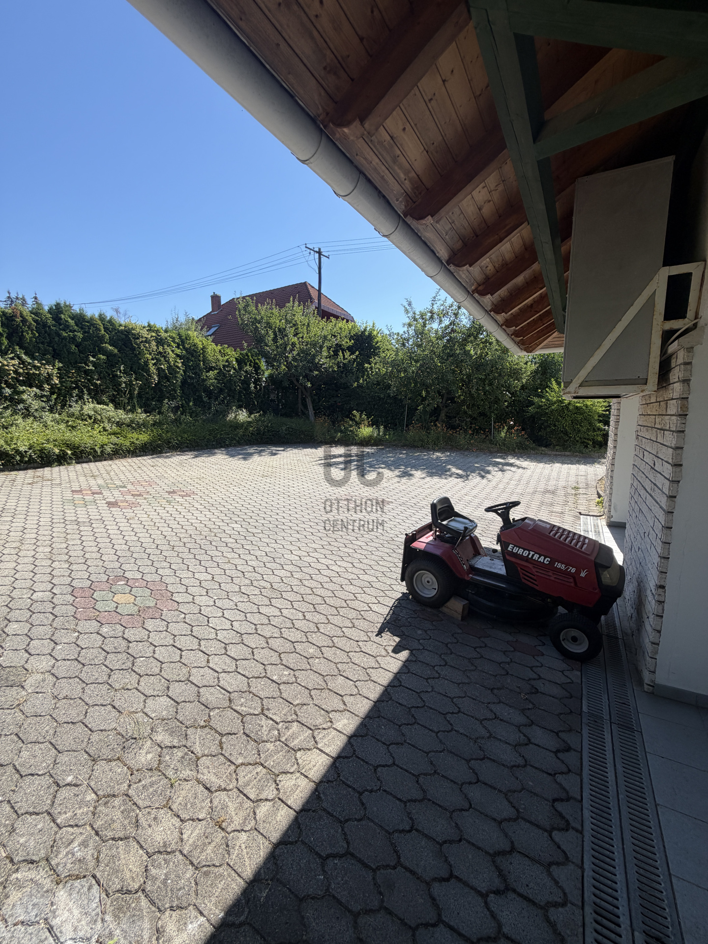 Gallery zoom image