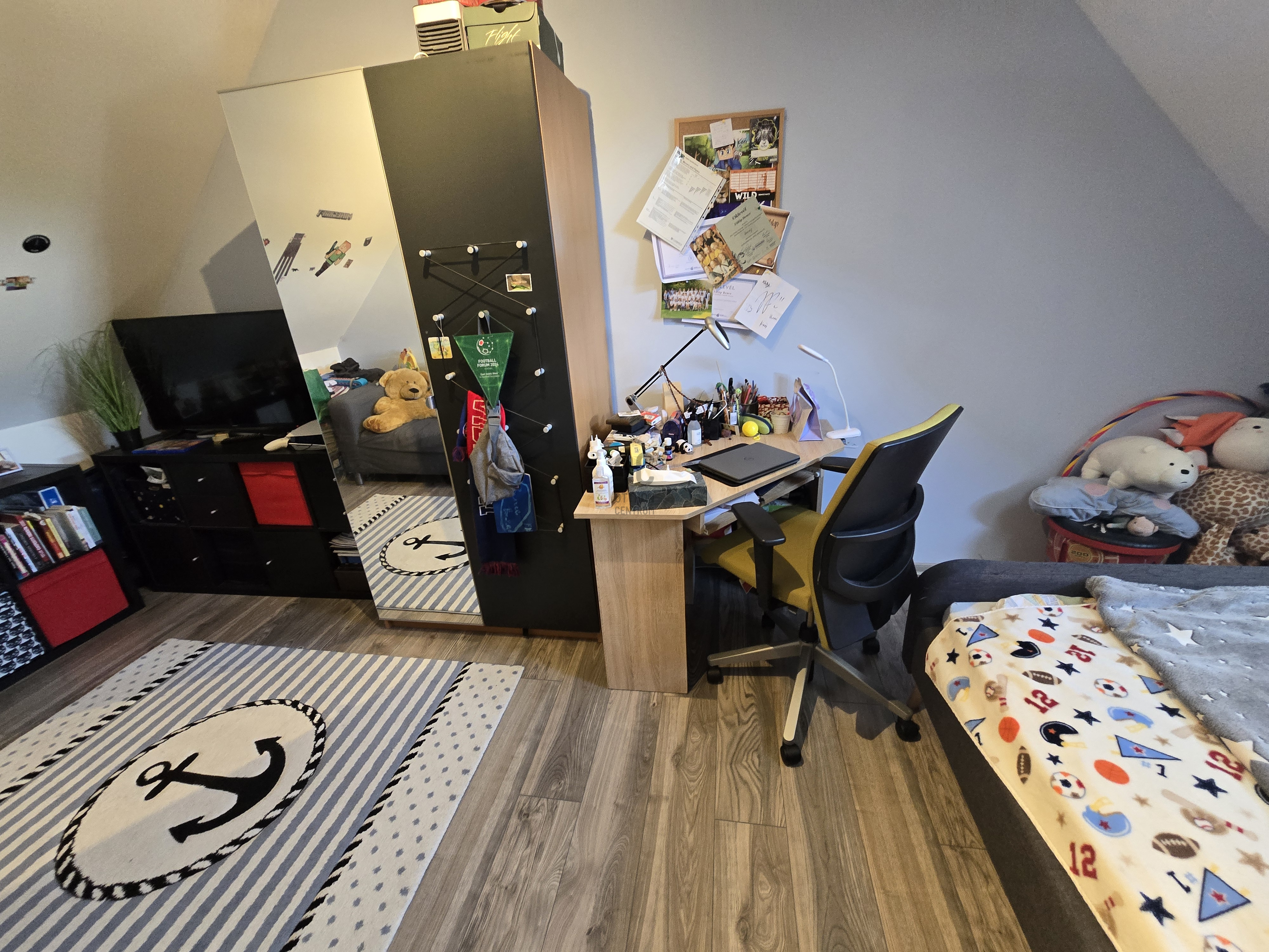 Gallery zoom image