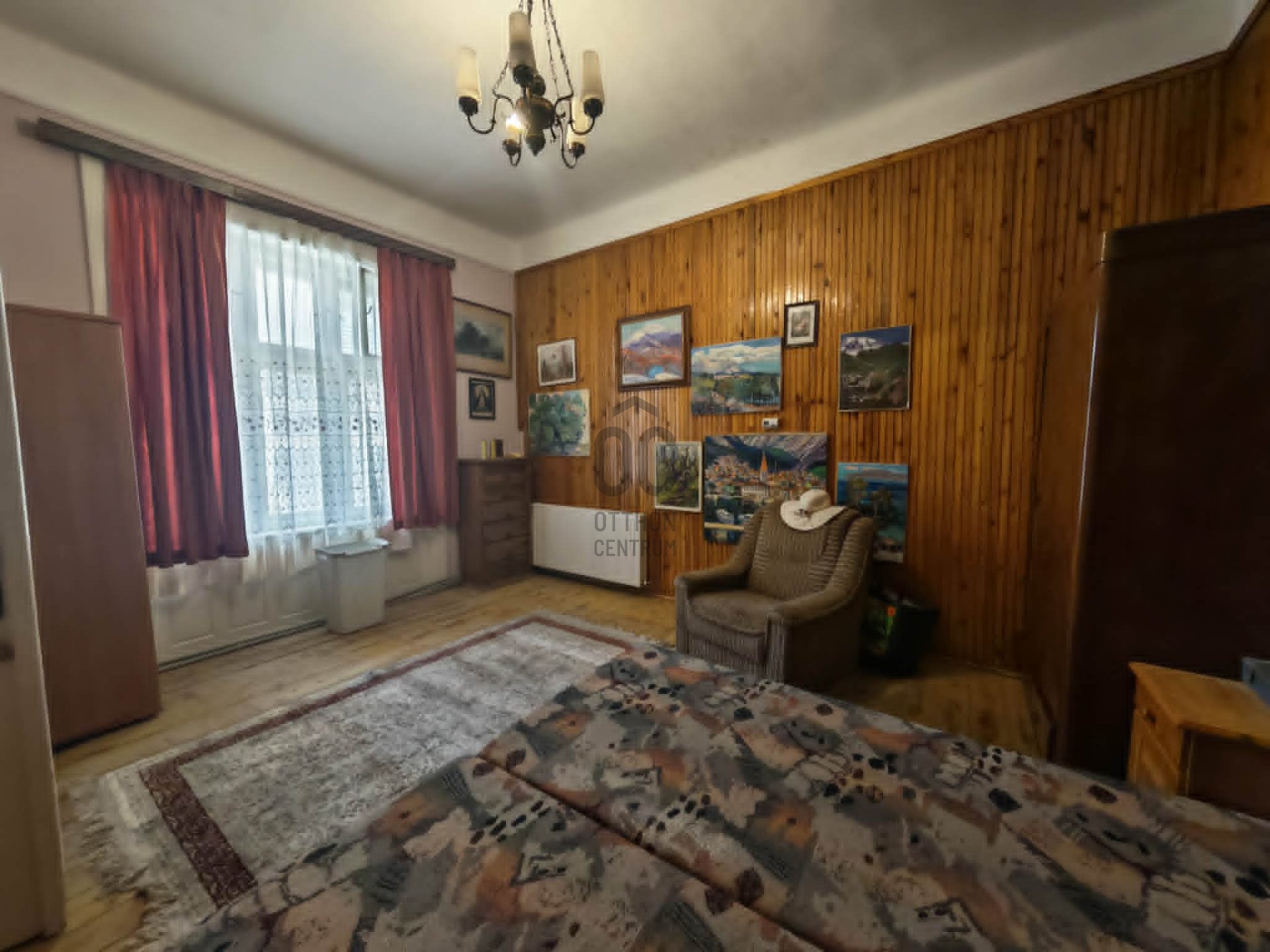 Gallery zoom image