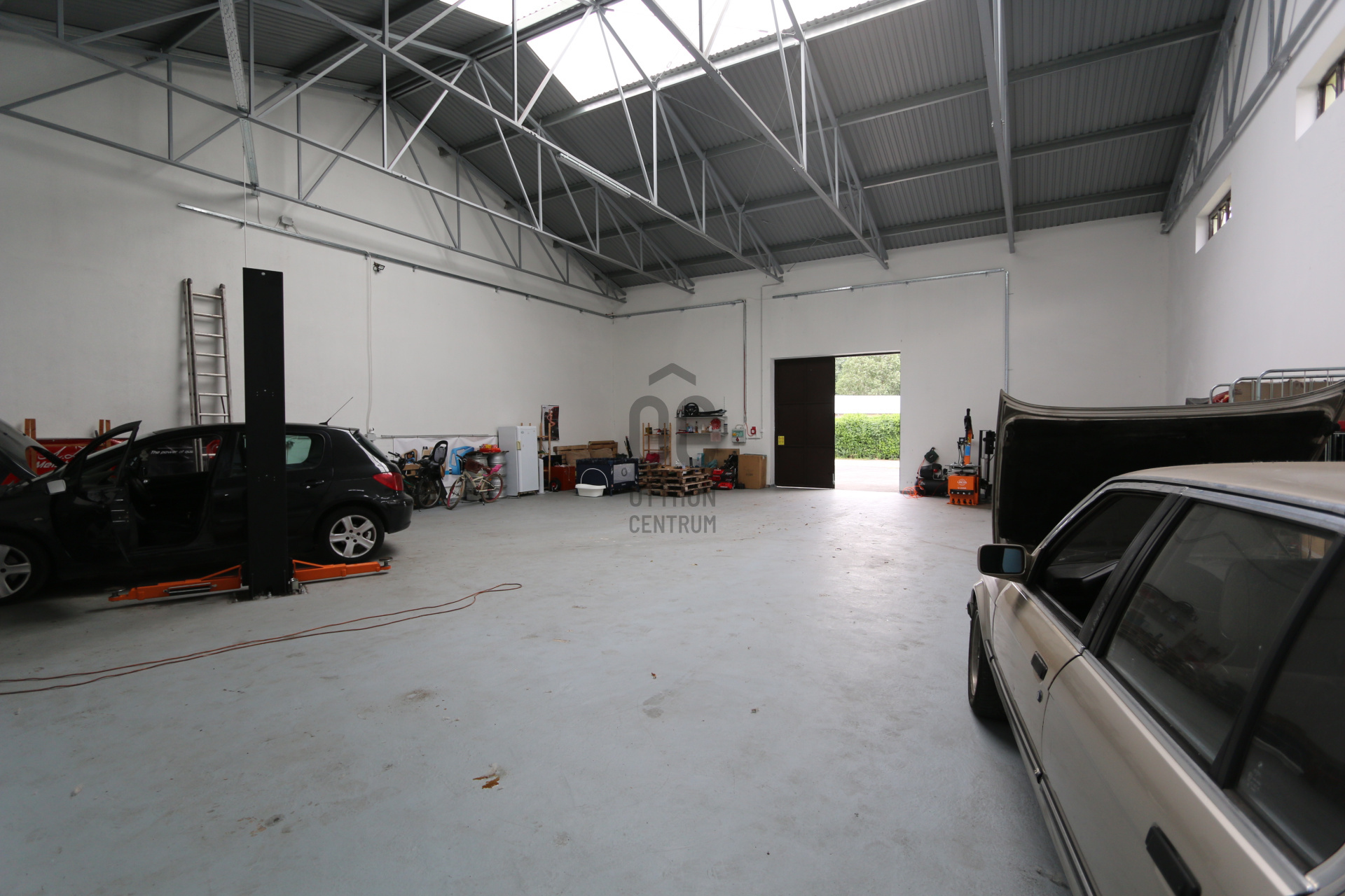 Gallery zoom image