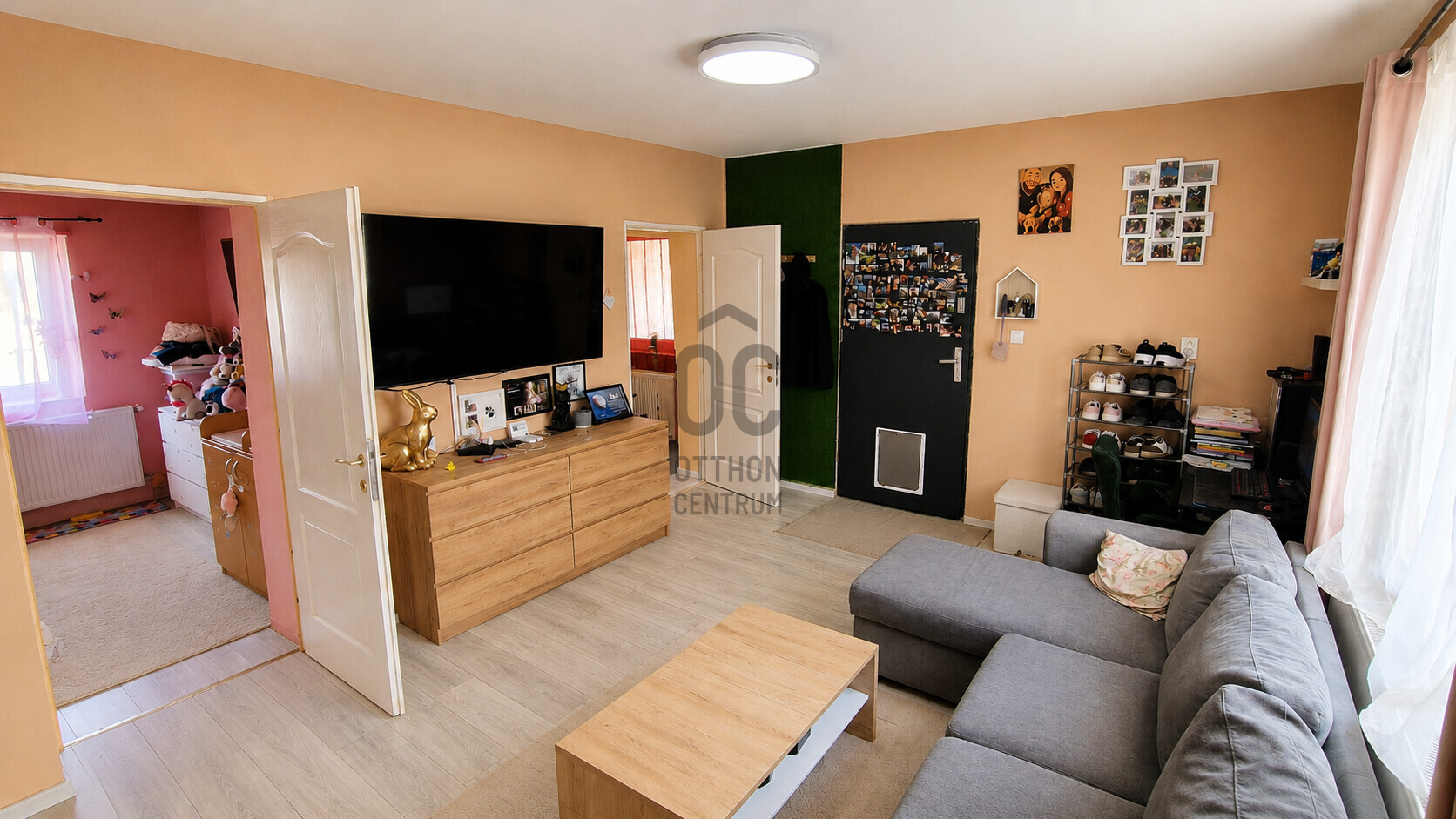 Gallery zoom image