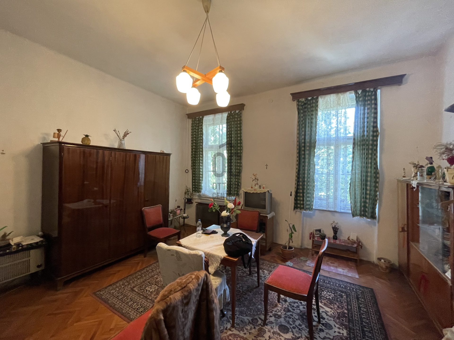 Gallery zoom image