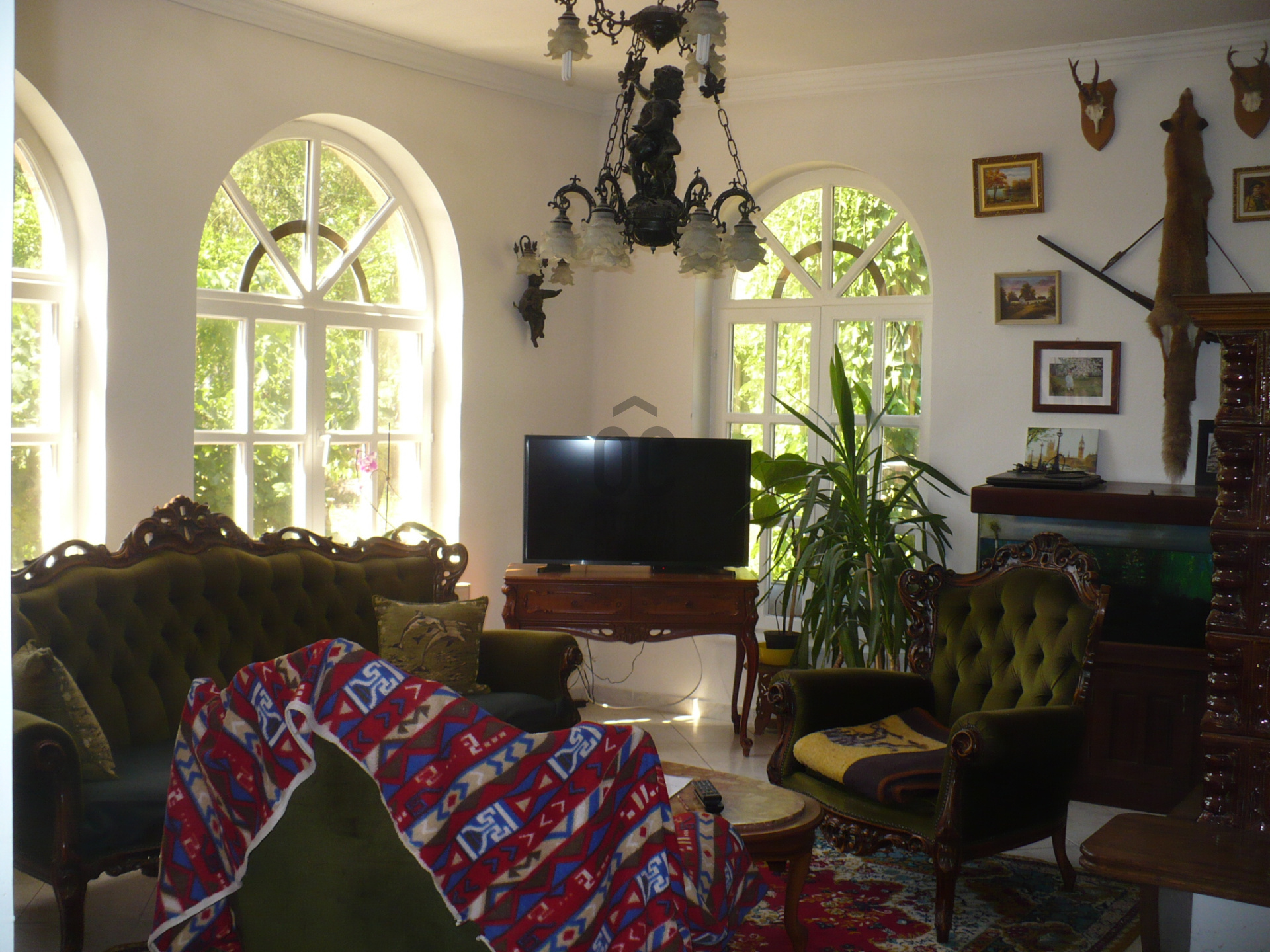 Gallery zoom image