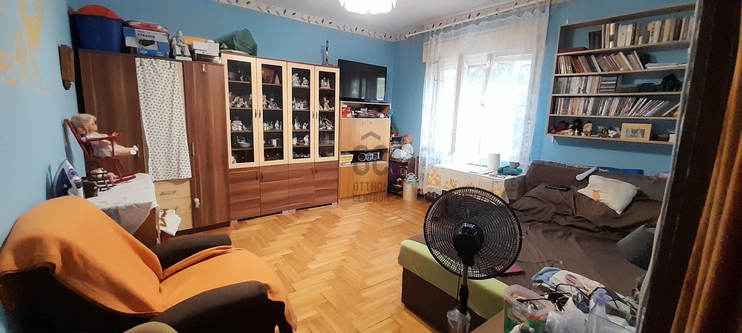 Gallery zoom image
