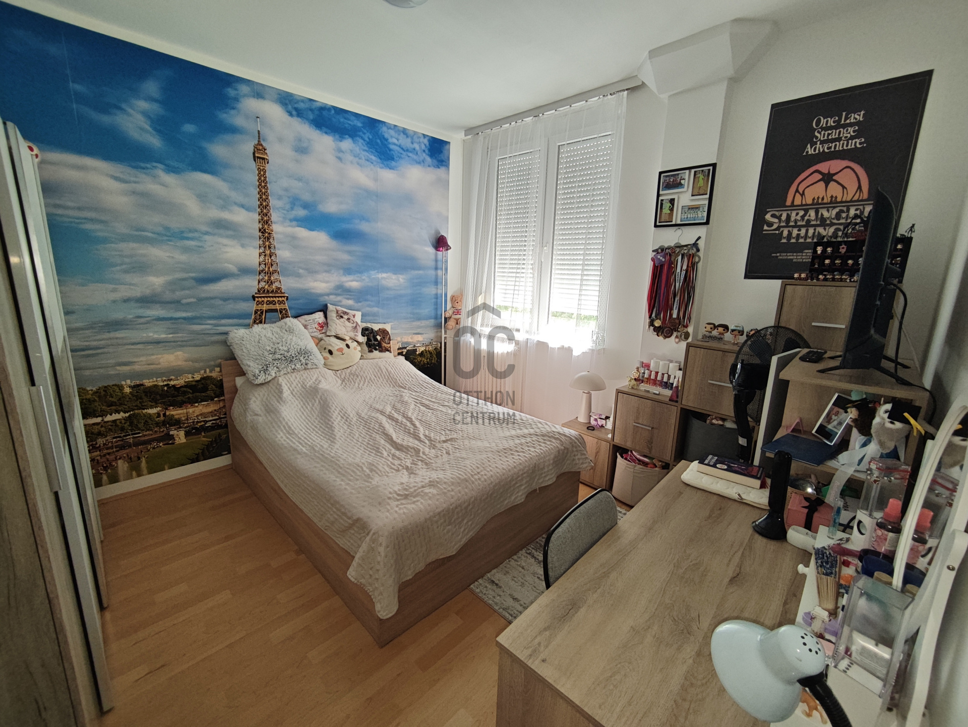 Gallery zoom image