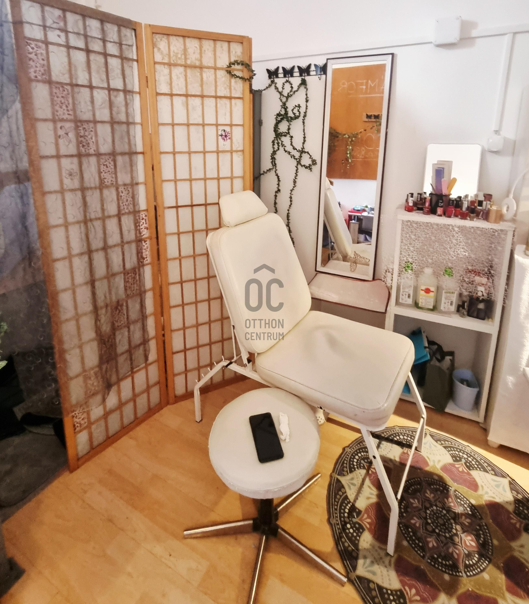 Gallery zoom image