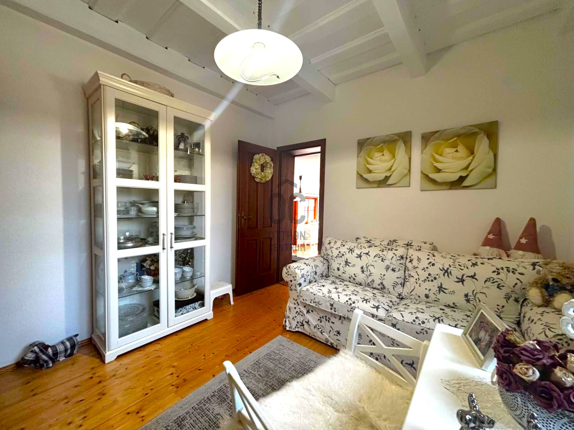 Gallery zoom image