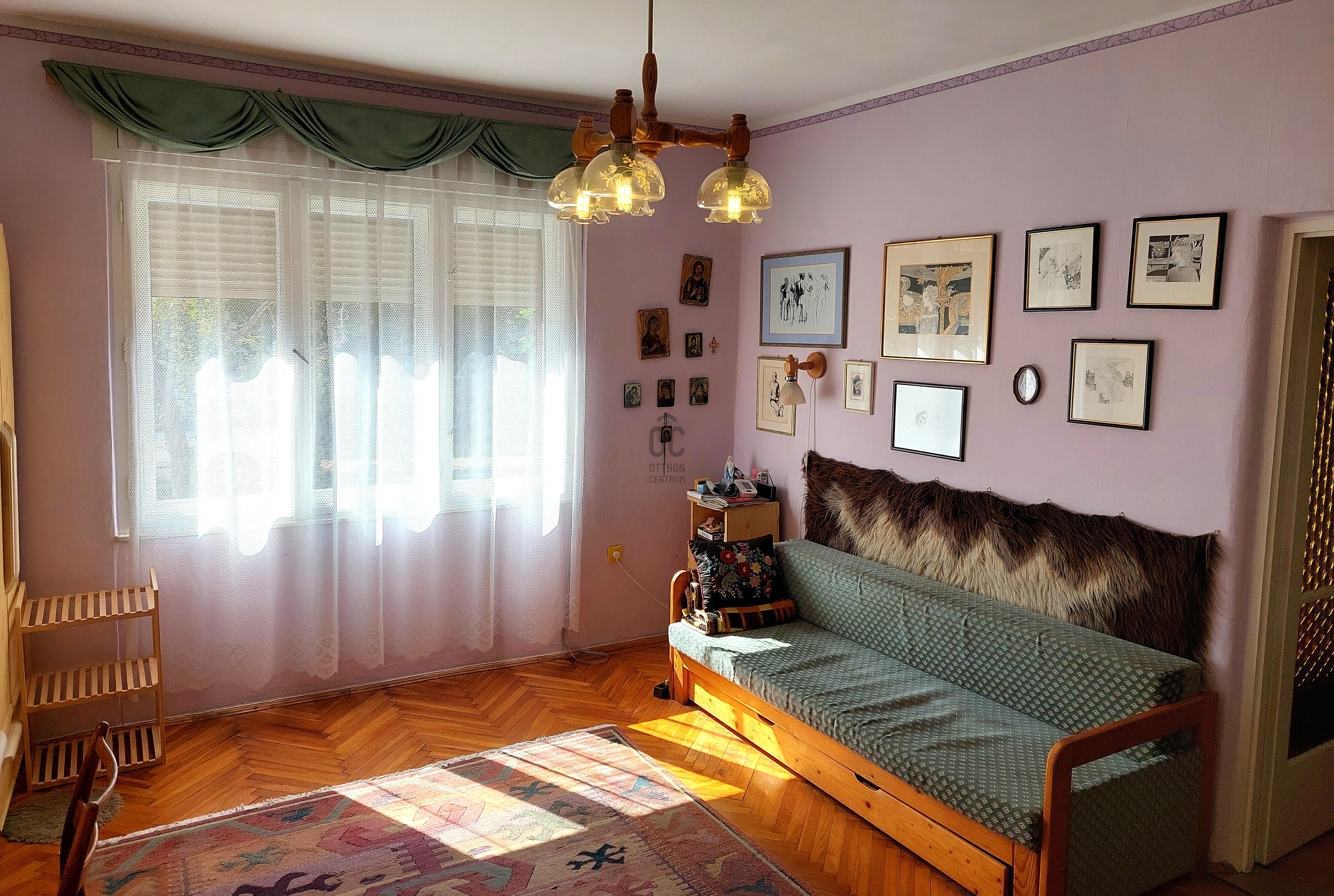 Gallery zoom image