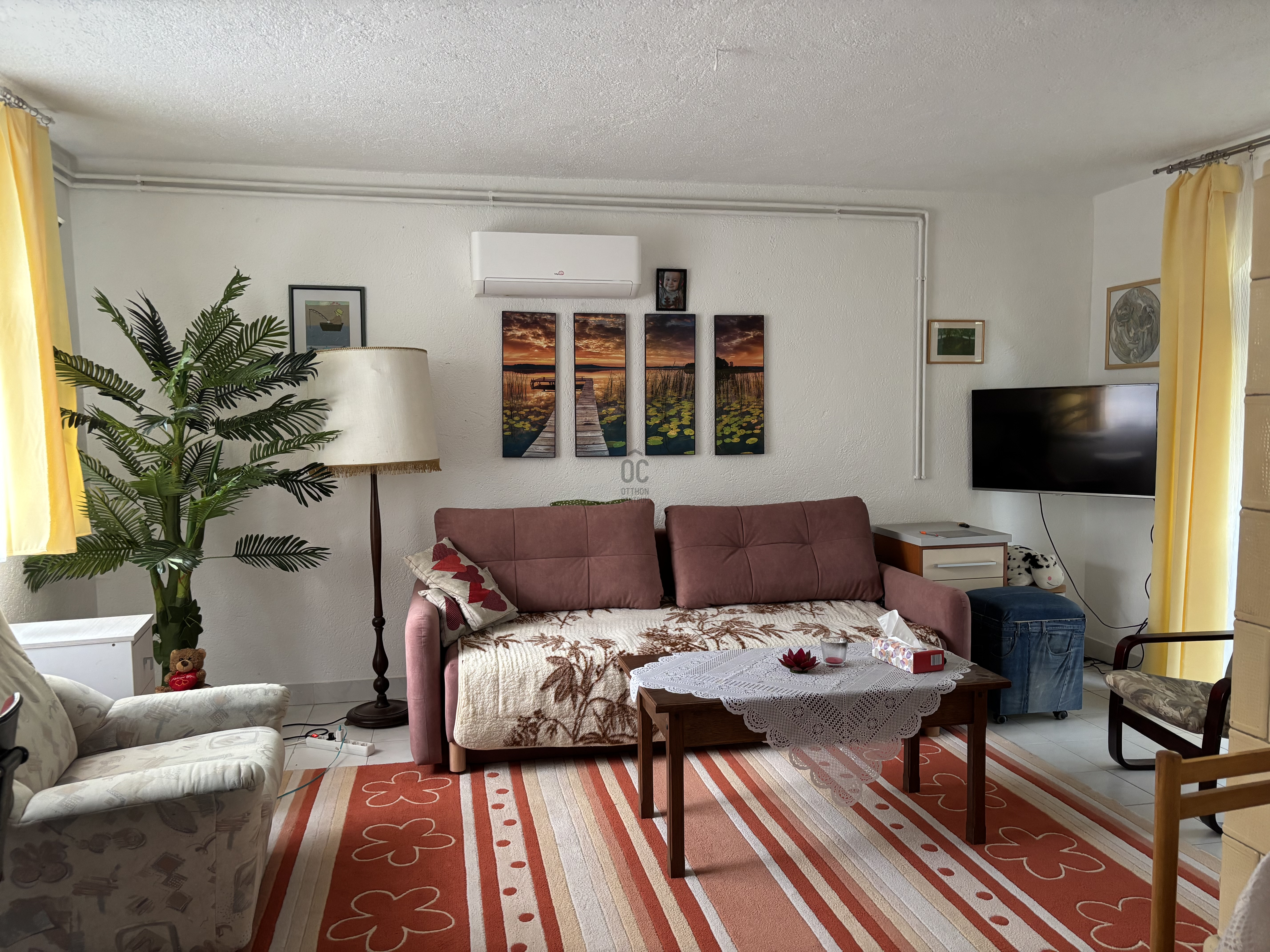 Gallery zoom image