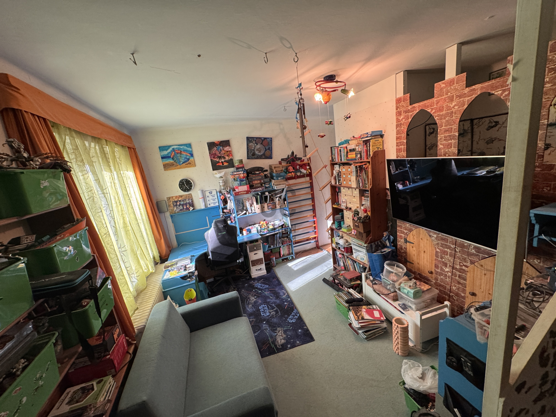 Gallery zoom image