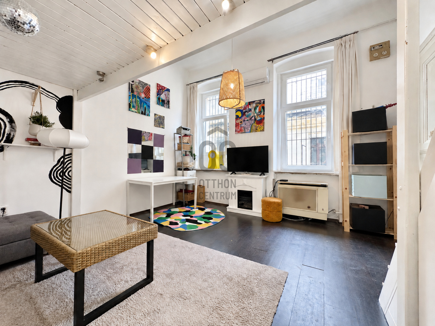 Gallery zoom image