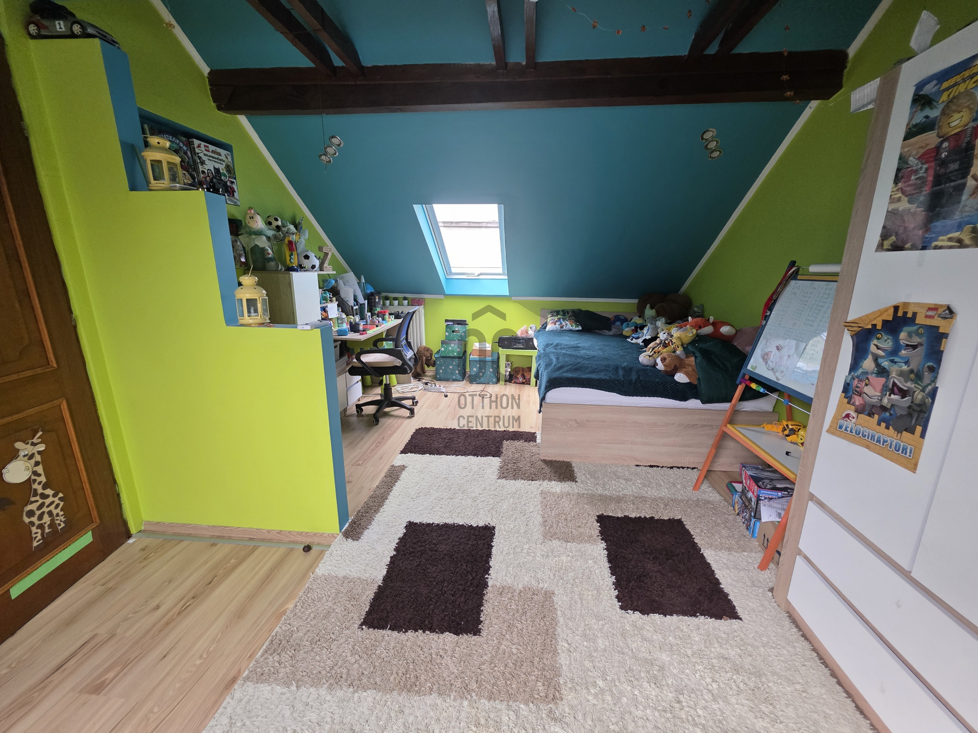 Gallery zoom image