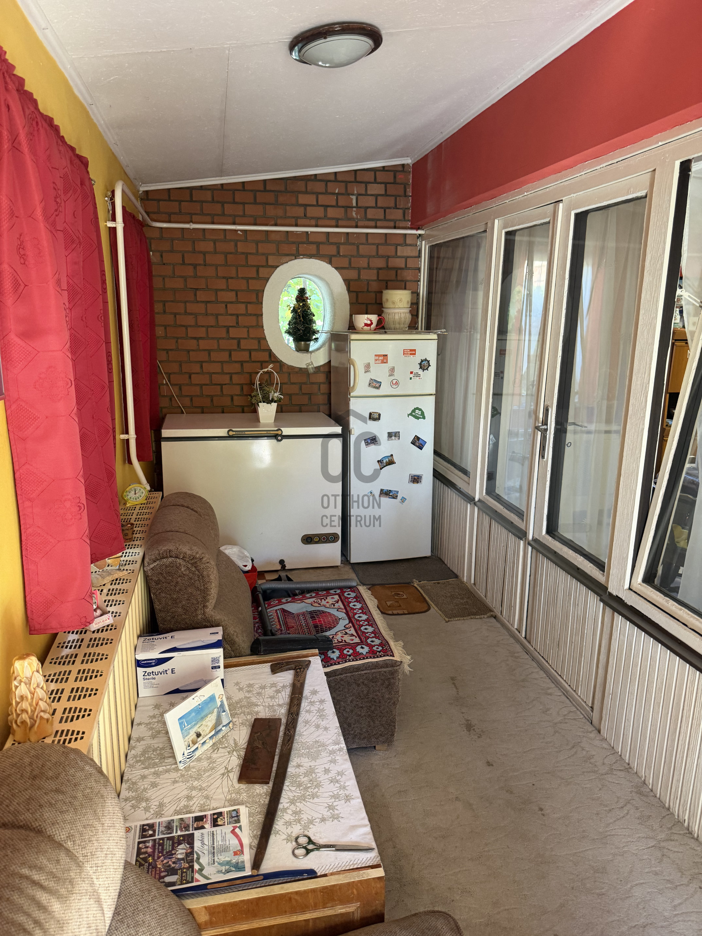 Gallery zoom image