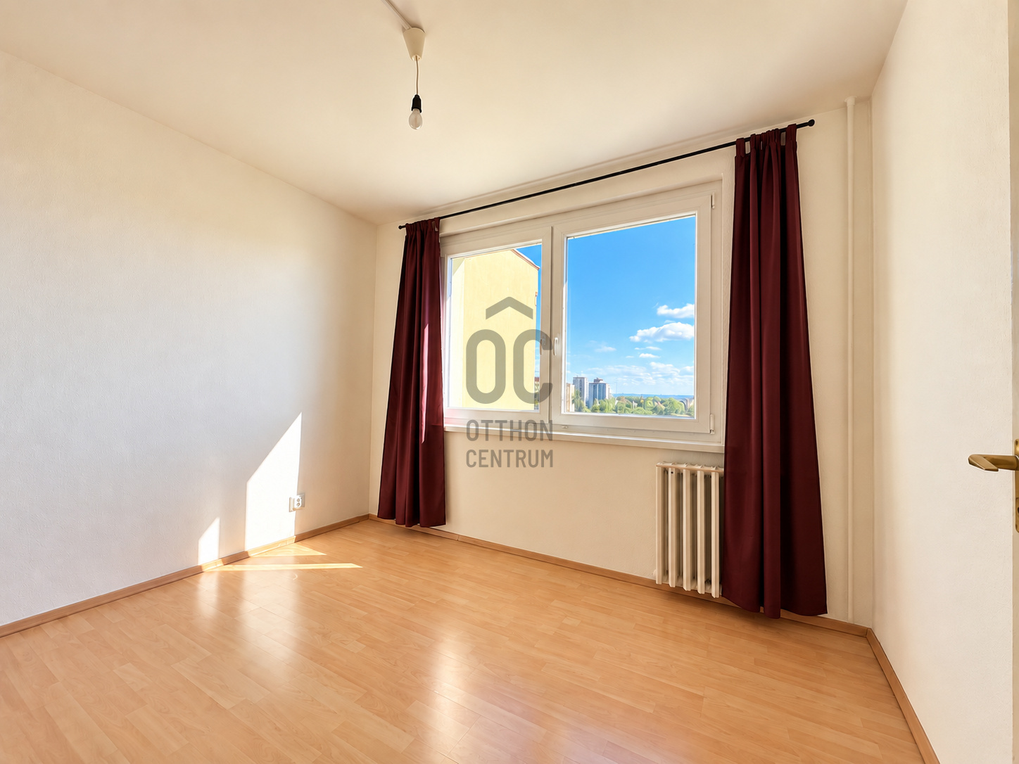 Gallery zoom image