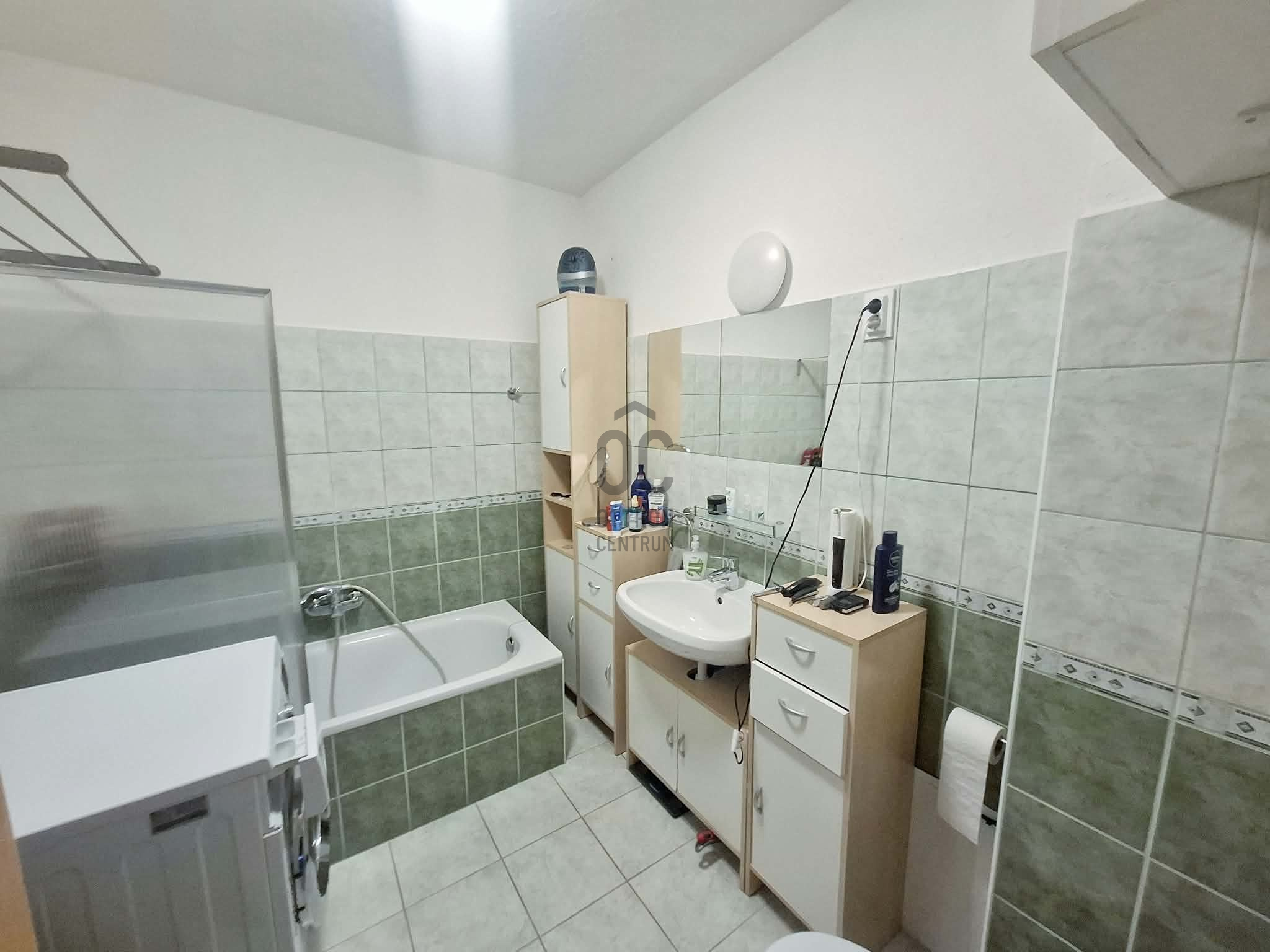 Gallery zoom image
