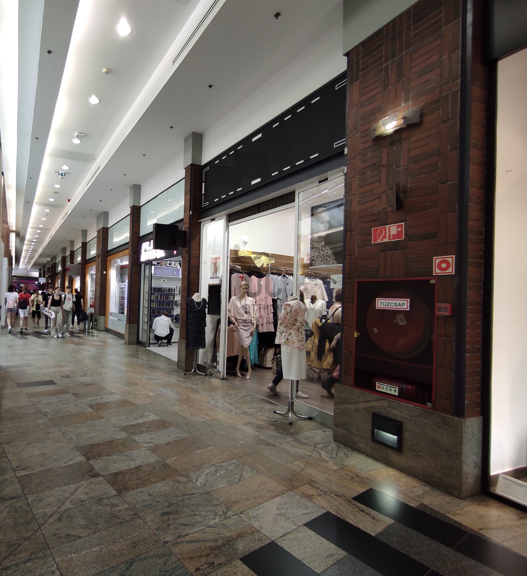 Gallery zoom image