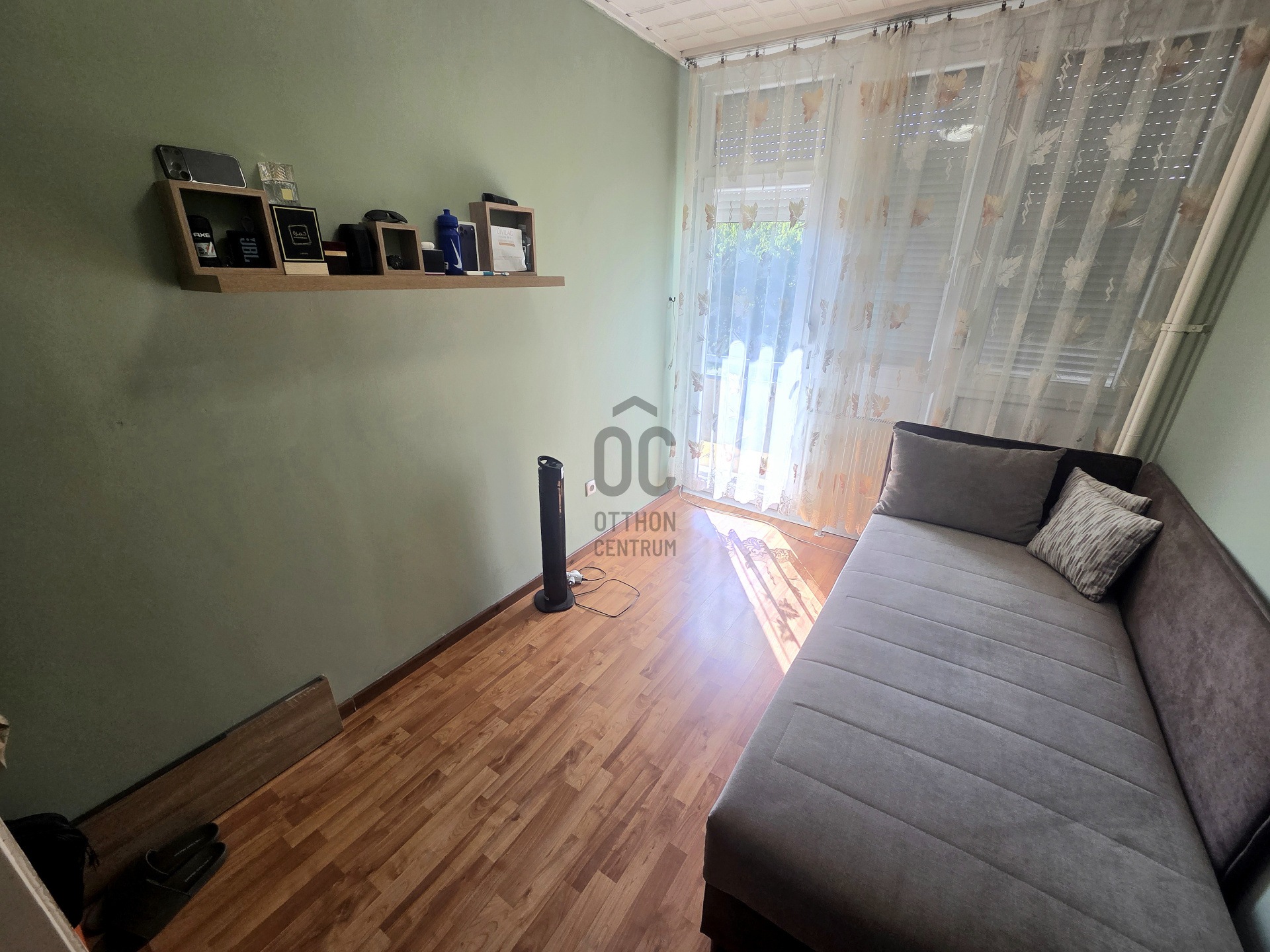 Gallery zoom image