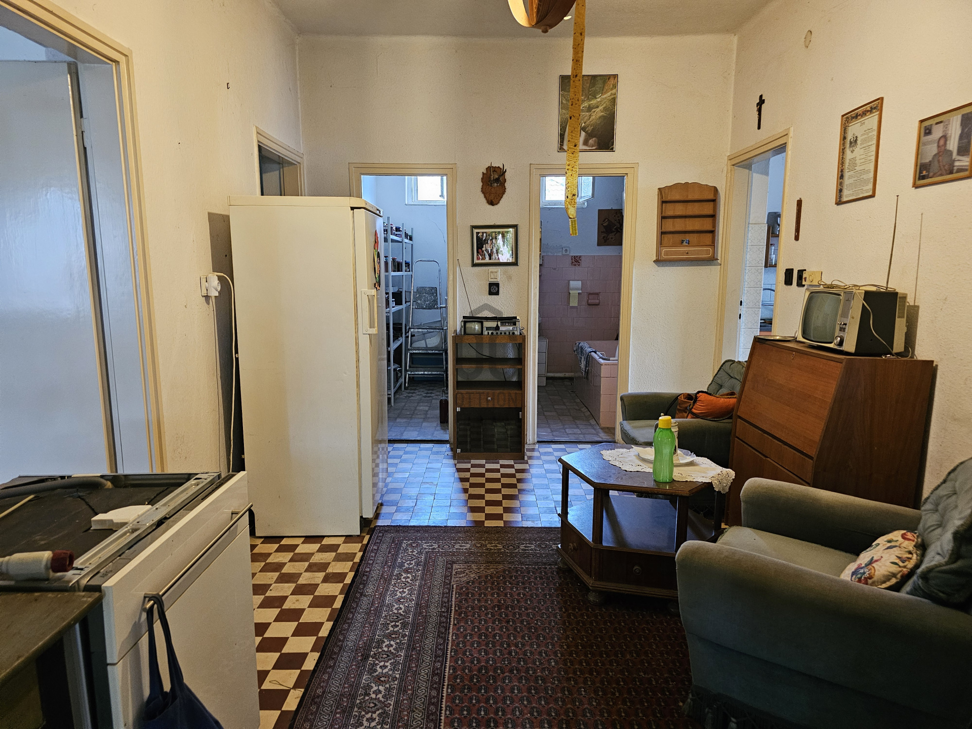 Gallery zoom image